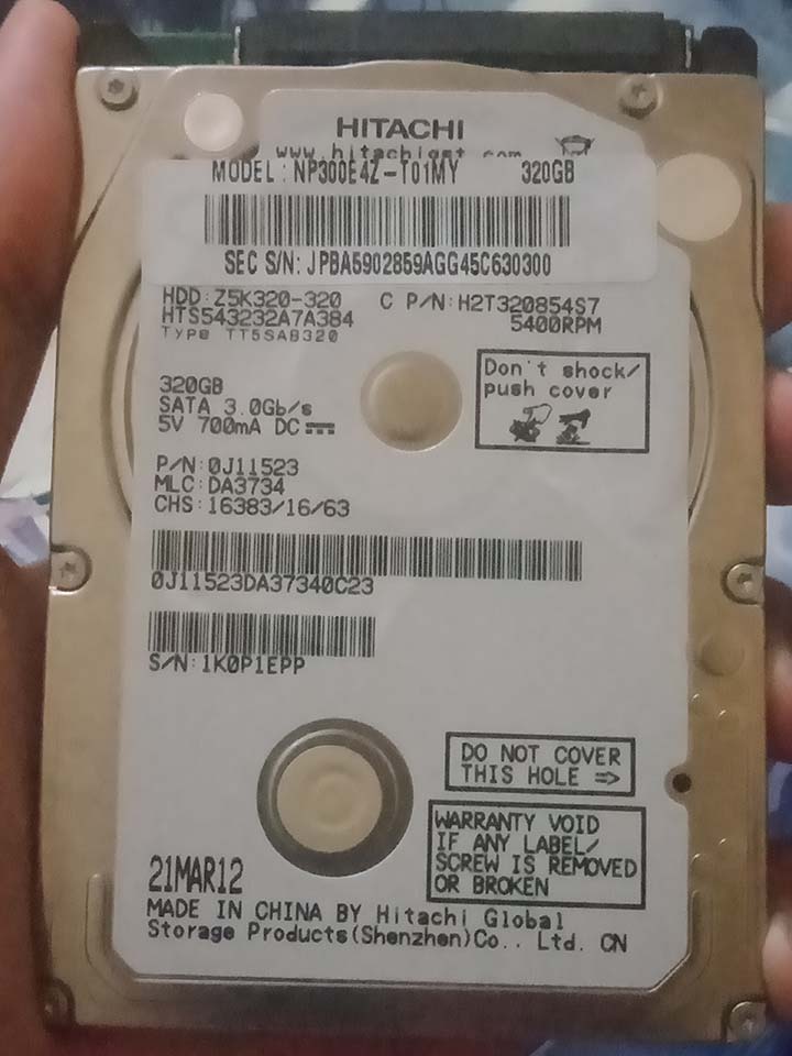 Hitachi HTS543232A7A384