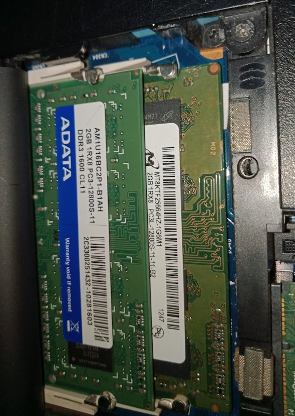 DDR3 SODIMM 1066MHz [Disk]